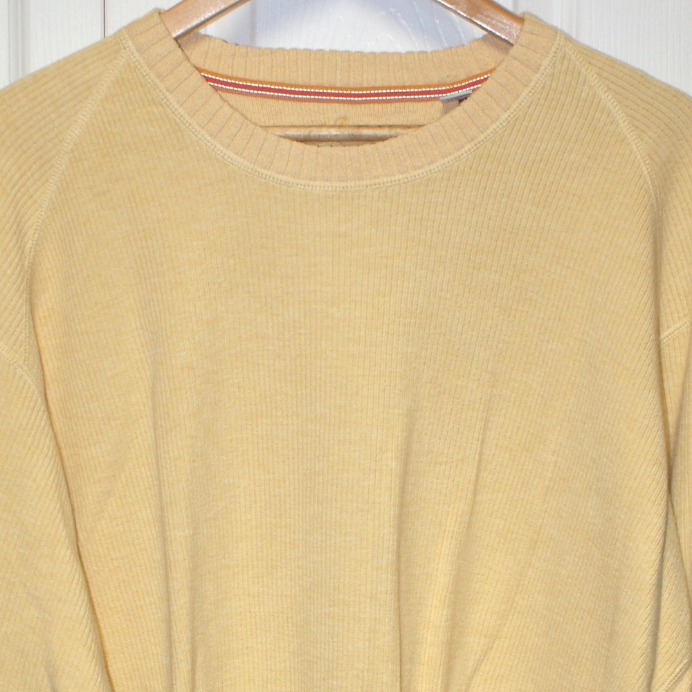 Tommy Bahama Crewneck Sweater...NWT